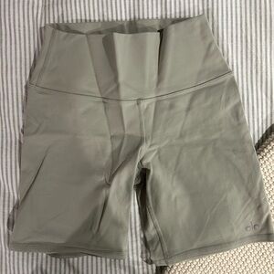 ALO biker shorts!